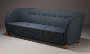 Dansk møbelproducent. Tre-pers. sofa 1940erne