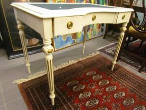 Skrivbord, Gustaviansk stil