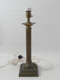 Bordslampfo