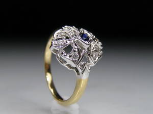 Ring mit Brillanten und Saphir