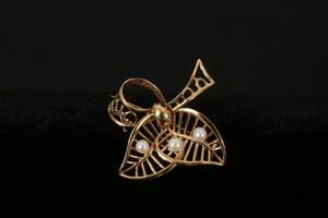 Brosch i 18k, Juvelfabriken, Stockholm, 1953