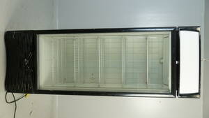 Frysskåp med glasdörr och belysning - 160 kg 