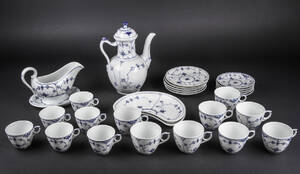 Royal Copenhagen. Musselmalet service af porcelæn 28