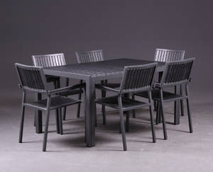 Havemøbelsæt. Spisebord i artwood og 6 stole 7