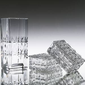 KRISTALLVAS samt LOCKASKAR i glas