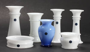 Samling Holmegaard og Royal Copenhagen vaser, lysestager m.m. 7 Denne vare er sat til omsalg under nyt varenummer 4032646