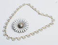 A. Michelsen - Daisy halskæde og broche af forgyldt sterling sølv med Margueritter 2