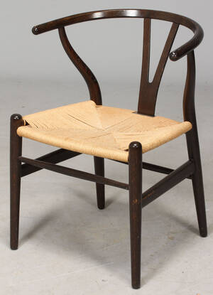 Hans J. Wegner. Y-stol af egetræ, model CH-24 