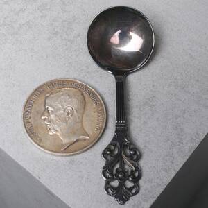 SILVERMEDALJ samt SILVERSKED