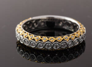 Brillantring af 18 kt. hvidguld og guld, ca. 0.50 ct Denne vare er sat til omsalg under nyt varenummer 4808182