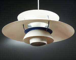  Poul Henningsen. PH5 pendel, hvid