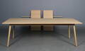 Poul M. Volther. Spisebord af eg, to tillægsplader, model C35C. 3
