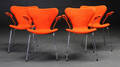 Arne Jacobsen  Fire syverstole model 3207 med armlæn 