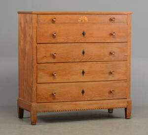 Dragkiste af eg, 1800-tallet