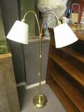 Golvlampa, Mässing
