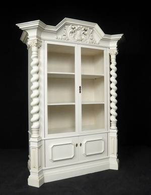 Vitrinenschrank, Historismus 