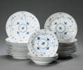Kgl. Porcelæn, musselmalet porcelæn 25