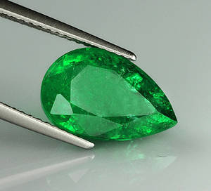 Uindfattet smaragd - ca. 7.74 ct