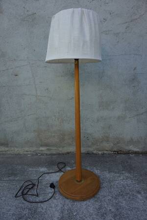 Golvlampa 6