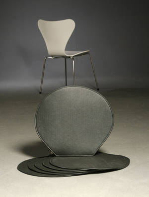 Seks sædehynder til Arne Jacobsen 7er stol, sort 6