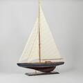 Segelbåtsmodell, längd 60 cm