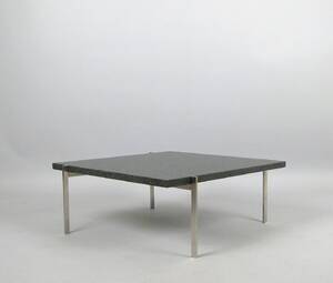 Poul Kjærholm, Coffee Table  Sofatisch Modell PK 61 von Fritz Hansen Diese Ware steht erneut zur Auktion unter der Warennummer rnrn4053192