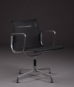 Charles Eames. Kontorstol, model EA-108 