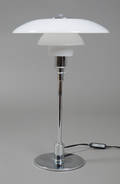 Bordlampe, Louis Poulsen, PH 32 af Poul Henningsen. 2 