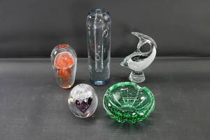 Konstglas