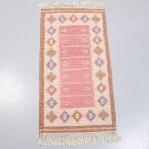 MATTA, röllakan, 120 x 65 cm