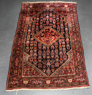 Orientalsk tæppe, uld på bomuld, 201 x 130 cm., 1900-tallet Denne vare er sat til omsalg under nyt varenummer 4817845