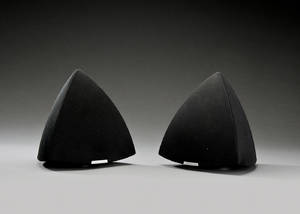Bang  Olufsen. Par BeoLab 4 højttalere med vægbeslag. 3 års garanti 2