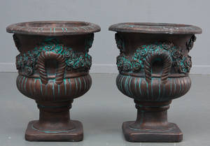 Par havekrukker med roser 2 