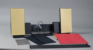 Bang Olufsen. Beolab 2500 med 2 ekstra fronter samt vægbeslag 4