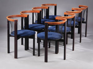Niels Jørgen Haugesen. Otte stole, model String Chair af sortlakeret bøg 8 