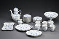 Kgl. Porcelæn. Musselmalet kaffeservise med riflet kant 38 