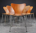 Arne Jacobsen. Ni stole, model 3107 af teaktræ 9 
