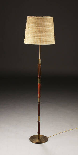 Dansk lampeproducent. Standerlampe, palisander Denne vare er sat til omsalg under nyt varenummer 4081584