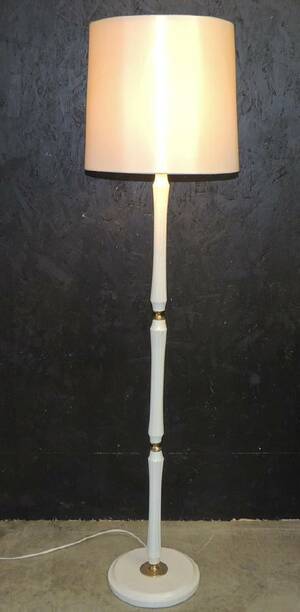 Golvlampa