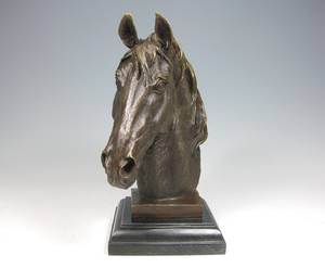 Bronzefigur Pferdekopf