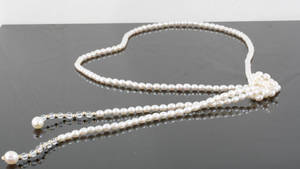 Cultured freshwater pearl necklace