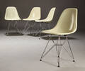 Charles Eames. Sæt på fire vintage glasfiber stole, model DSR 4 
