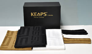 KEOPS - Collection. Dinner DeLuxe. Borddugesæt i gaveæske. 140x370 cm