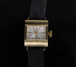 Heuma, damarmbandsur, 14 K, 1900-talets andra hälft.