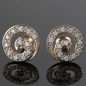 Brillant Ørestikker med skrue i 9 kt. guld