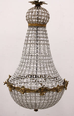 Ljuskrona med glasprismor