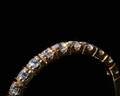 Alliancering af 18 kt. guld, prydet med diamanter - ca. 0.33 ct. 