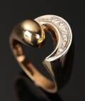 Ring i guld 14 kt med diamanter ca. 0.05 ct