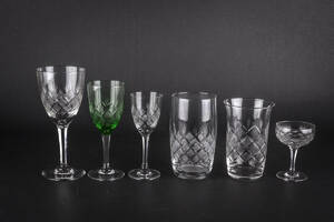 Glasbesætning med slebne glas 54