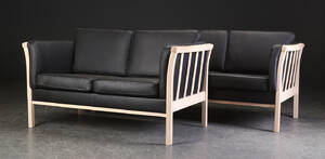 Tre-pers. samt to-pers. sofa 2